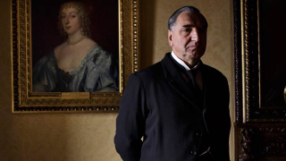Illustration for article titled Let's speculate about these new Downton Abbey photos and what they might have to do with giant, carnivorous worms